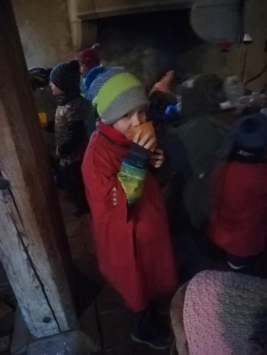 v pracovním triku